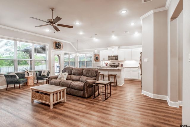 11519 Lindsey Garden Drive, Tyler, TX 75709