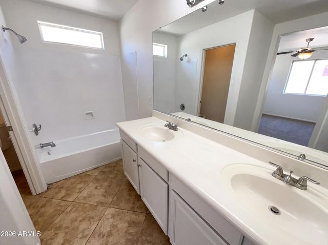 4246 E TYSON Street, Gilbert, AZ 85295