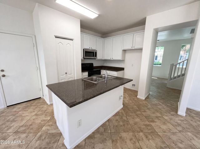 4246 E TYSON Street, Gilbert, AZ 85295