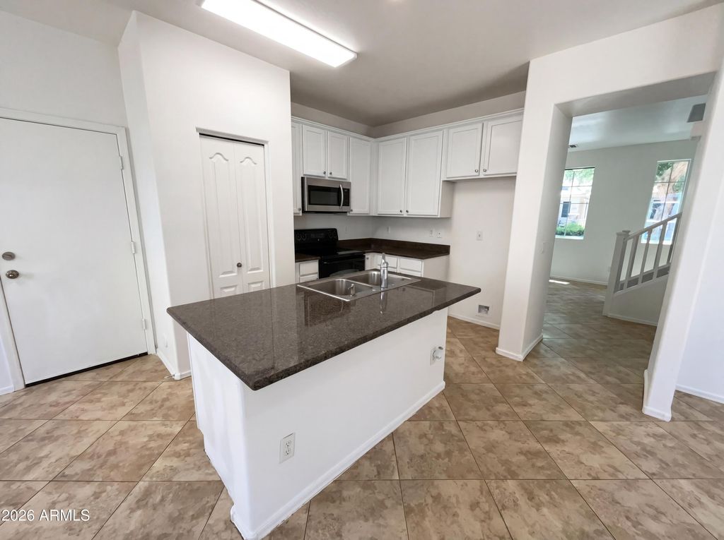 4246 E TYSON Street, Gilbert, AZ 85295 — photo 2