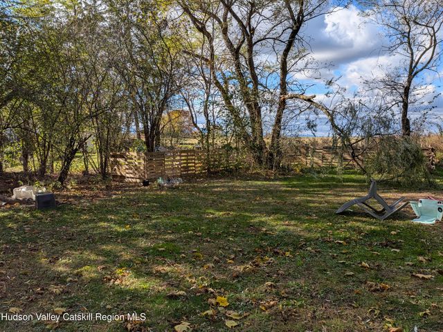 6727 Route 9, Hudson, NY 12534