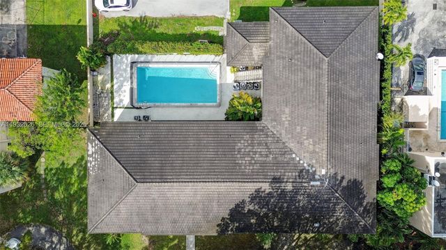 1239 Mariposa Ave 2, Coral Gables, FL 33146