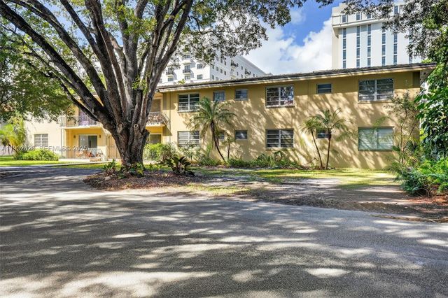 1239 Mariposa Ave 2, Coral Gables, FL 33146