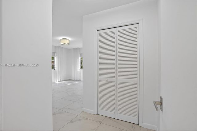 1239 Mariposa Ave 2, Coral Gables, FL 33146