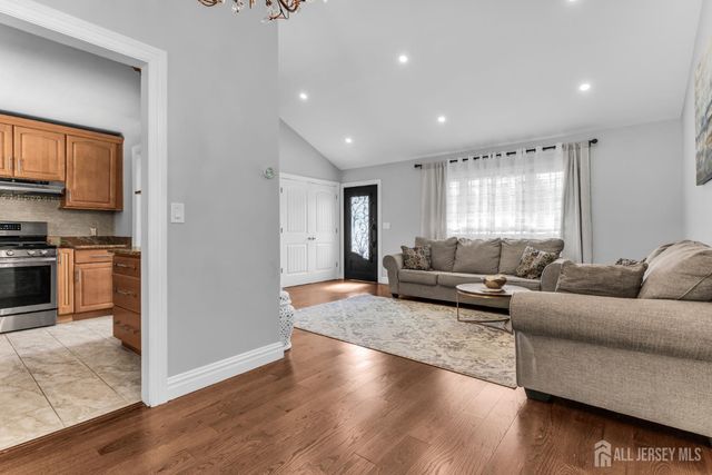 12 Washington Avenue, Old Bridge, NJ 08879