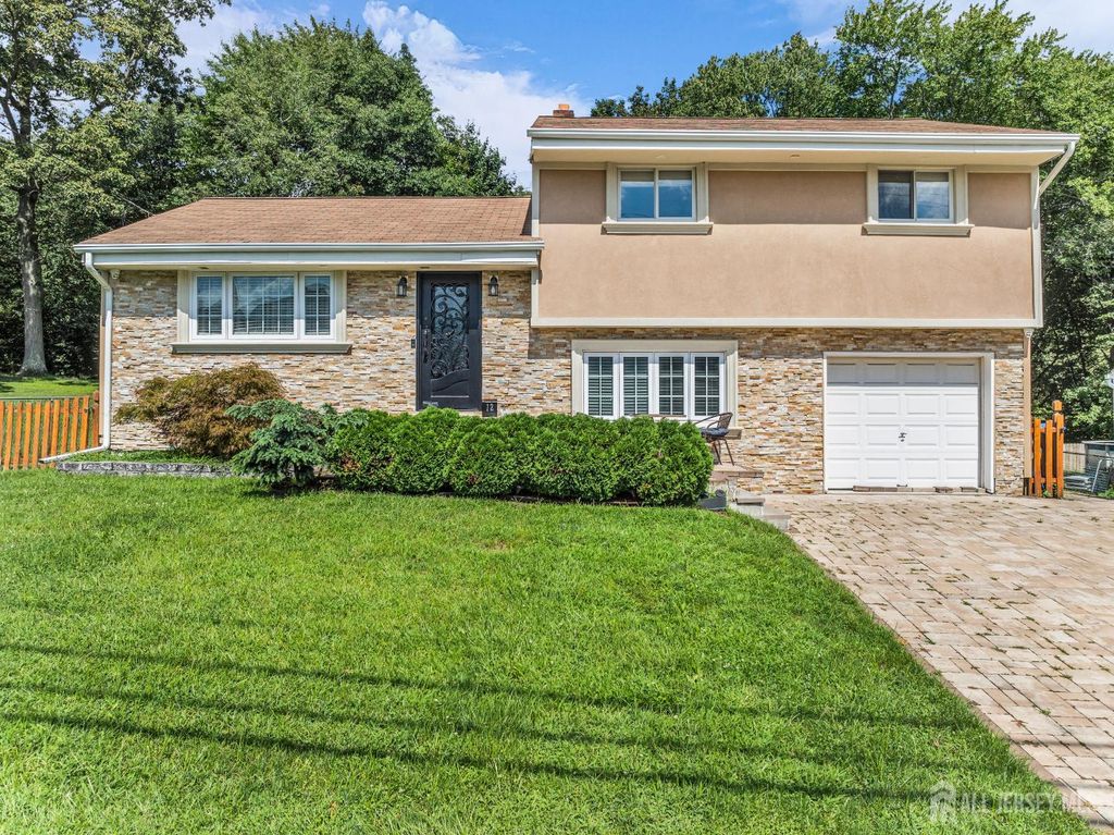 12 Washington Avenue, Old Bridge, NJ 08879