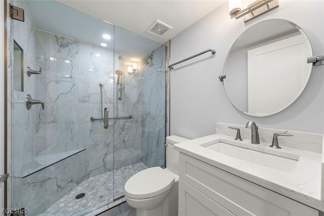 671 E Gulf DR 3D2, Sanibel, FL 33957