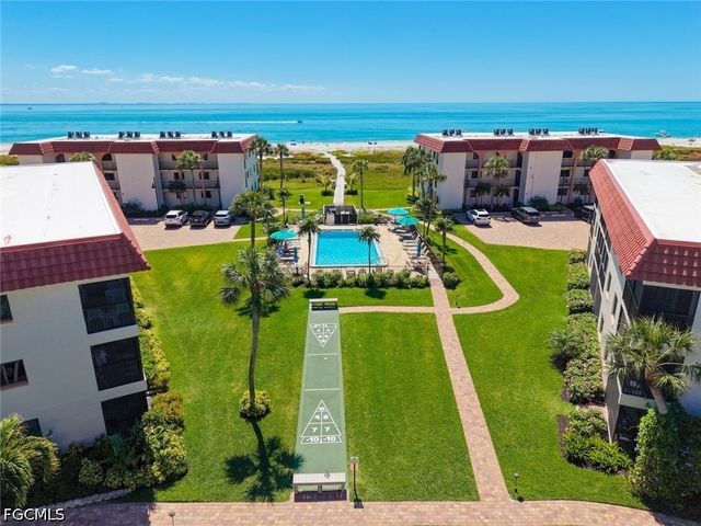 671 E Gulf DR 3D2, Sanibel, FL 33957