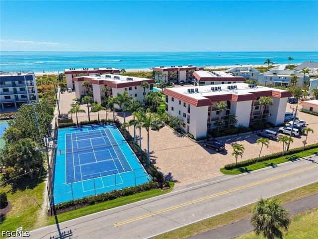 671 E Gulf DR 3D2, Sanibel, FL 33957