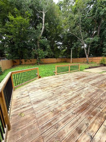 5406 Barrington Drive, Charlotte, NC 28215