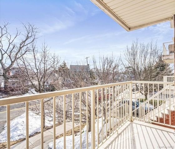 12303 Lax Avenue B, College Point, NY 11356