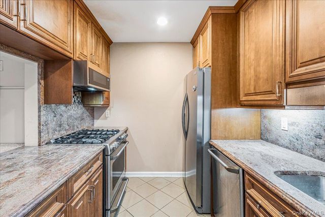 12303 Lax Avenue B, College Point, NY 11356