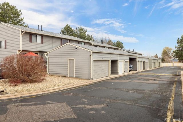 8612 Carr Loop, Arvada, CO 80005