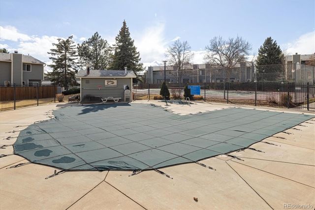 8612 Carr Loop, Arvada, CO 80005