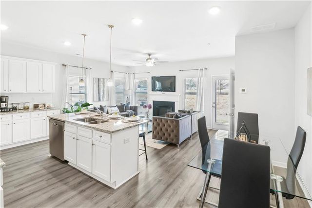 88 Vickers Point Drive, Fairburn, GA 30213
