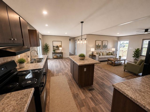 12206 County Road 37497, Cleveland, TX 77327
