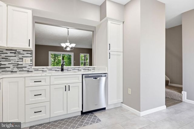 15759 WIDEWATER DR, Dumfries, VA 22025