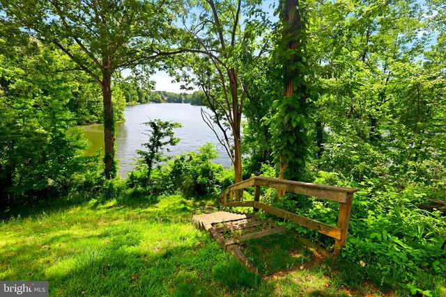 15759 WIDEWATER DR, Dumfries, VA 22025