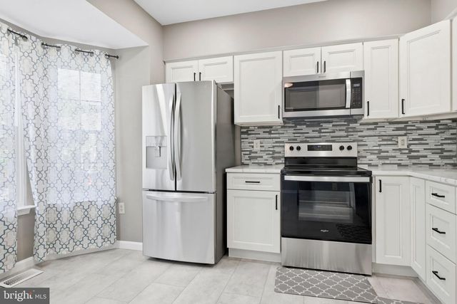 15759 WIDEWATER DR, Dumfries, VA 22025
