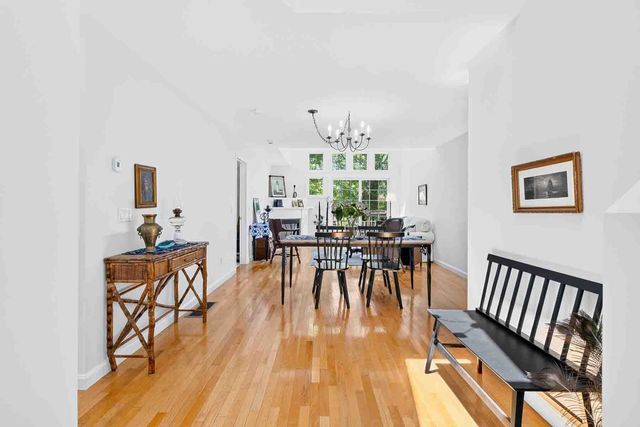 16 Gold Leaf Lane, Mashpee, MA 02649