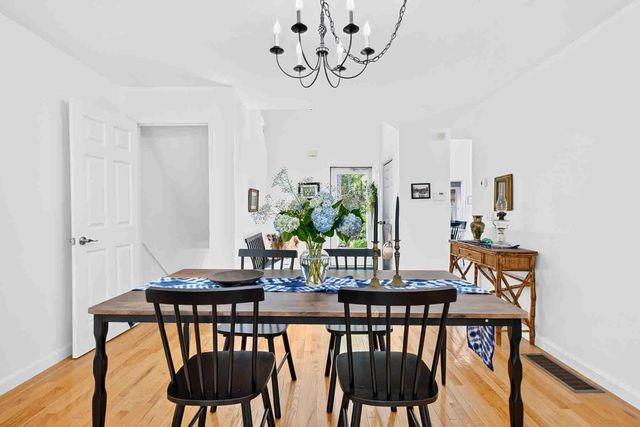 16 Gold Leaf Lane, Mashpee, MA 02649