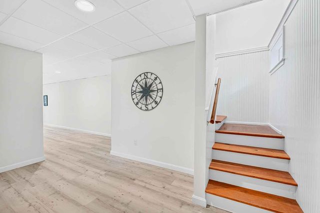 16 Gold Leaf Lane, Mashpee, MA 02649
