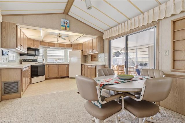 184 Caravan CIR, North Fort Myers, FL 33903