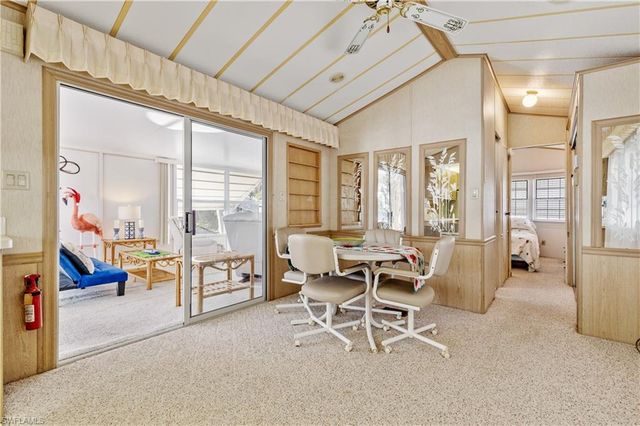 184 Caravan CIR, North Fort Myers, FL 33903