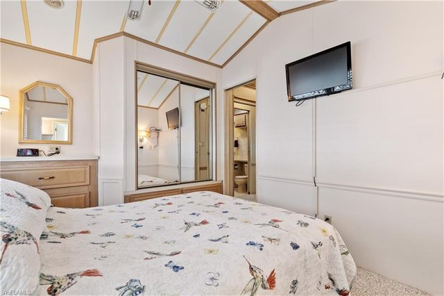 184 Caravan CIR, North Fort Myers, FL 33903