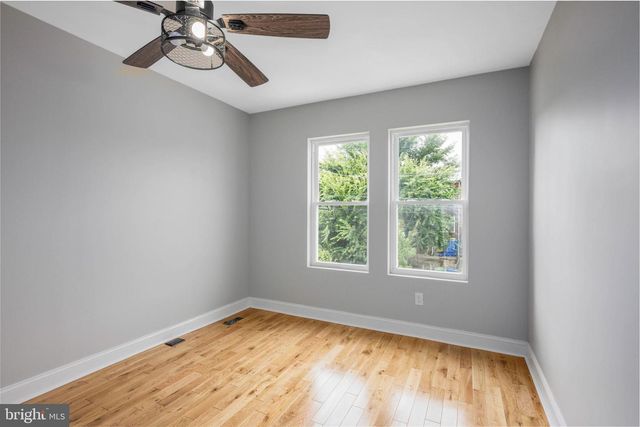 1621 E 32ND ST, Baltimore, MD 21218