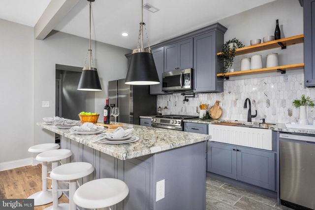 1621 E 32ND ST, Baltimore, MD 21218