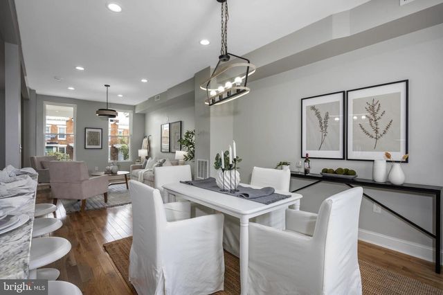 1621 E 32ND ST, Baltimore, MD 21218