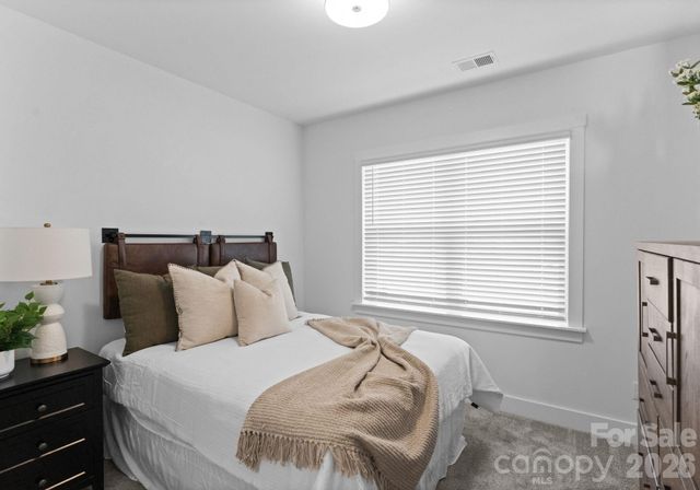 812 Garringer Place, Charlotte, NC 28208