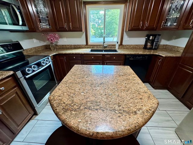 41 Bunny Lane, Brooklyn, CT 06234