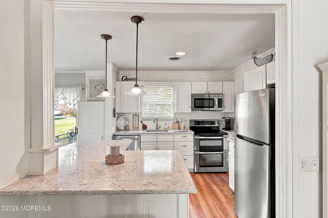 40 Hummingbird Lane 73, Manchester, NJ 08759