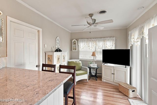 40 Hummingbird Lane 73, Manchester, NJ 08759