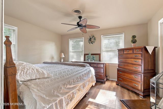 40 Hummingbird Lane 73, Manchester, NJ 08759