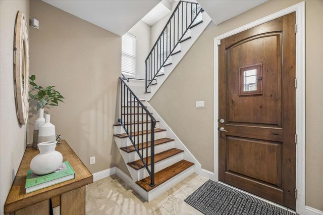 1031 W 21st Street B, Houston, TX 77008