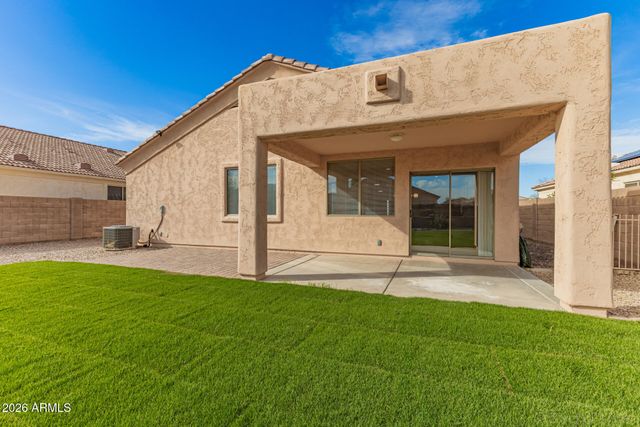 5665 W LAURIE Lane, Glendale, AZ 85302