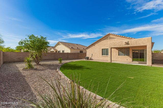 5665 W LAURIE Lane, Glendale, AZ 85302