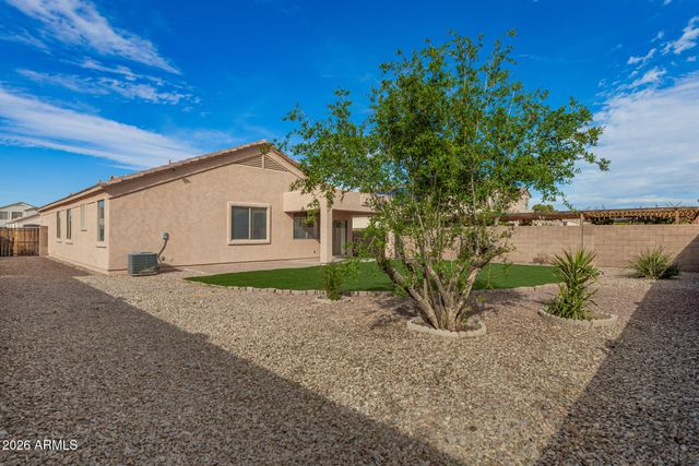 5665 W LAURIE Lane, Glendale, AZ 85302