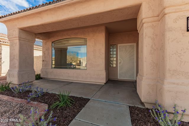 5665 W LAURIE Lane, Glendale, AZ 85302
