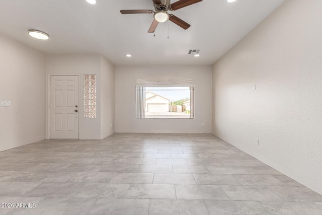 5665 W LAURIE Lane, Glendale, AZ 85302