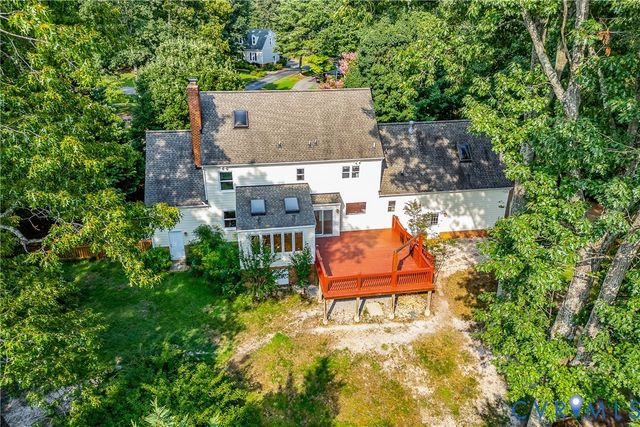 2200 Swanhurst Dr, Midlothian, VA 23113
