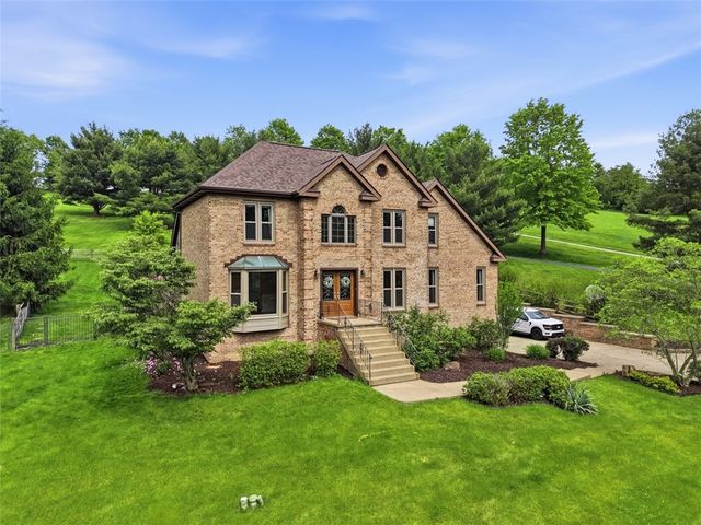326 Quarry Road, South Strabane, PA 15301