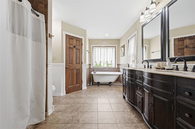 326 Quarry Road, South Strabane, PA 15301