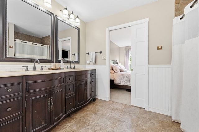 326 Quarry Road, South Strabane, PA 15301