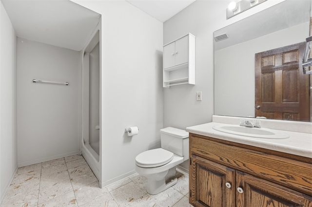 326 Quarry Road, South Strabane, PA 15301