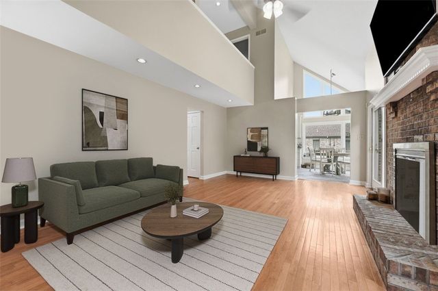 326 Quarry Road, South Strabane, PA 15301