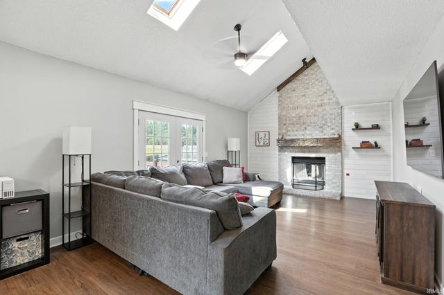 6417 Merlin Drive, Fort Wayne, IN 46818